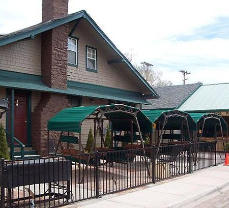 Buffalo Pointe Inn Williams Exteriér fotografie